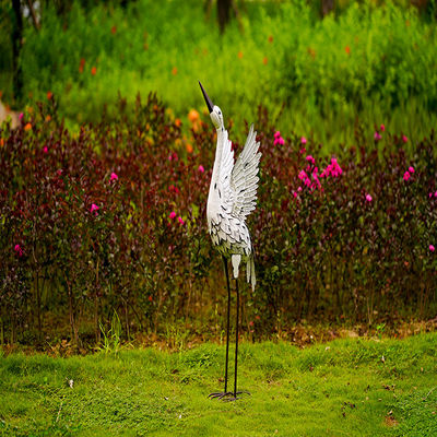Creative Metal Crane Bird Lawn Art Lifelike And Weatherproof