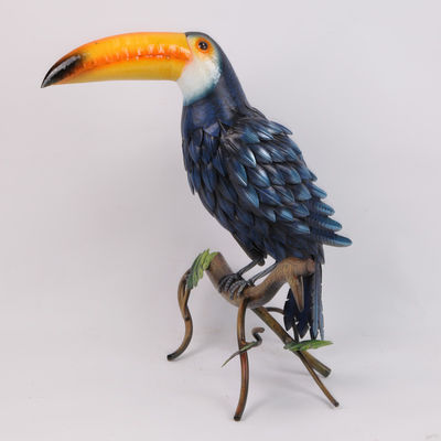 Metal Toucan Blue Bird Garden Ornament with Nature-Inspired Decoration
